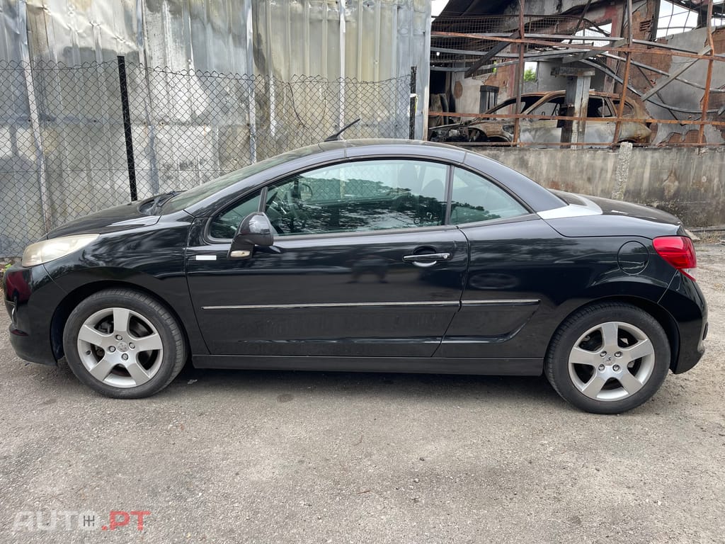 Peugeot 207 CC 2000