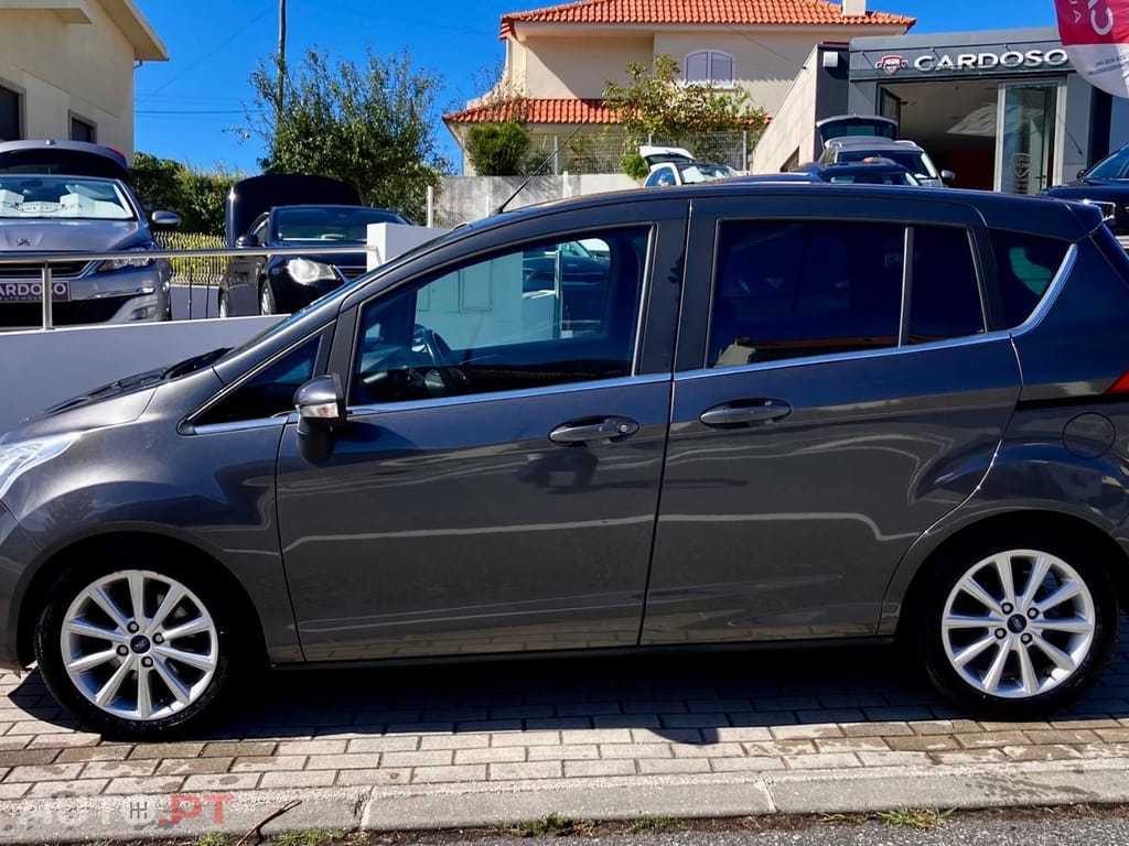 Ford B-Max 1.0 EcoBoost Titanium