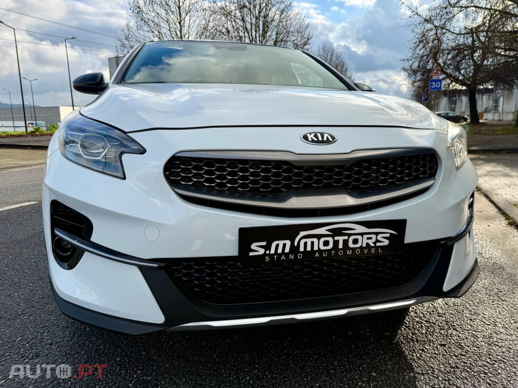 Kia Xceed 1.4 T-GDI Tech+SRF 7DCT