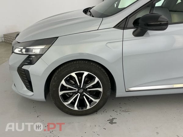 Renault Clio TCe 90 Techno