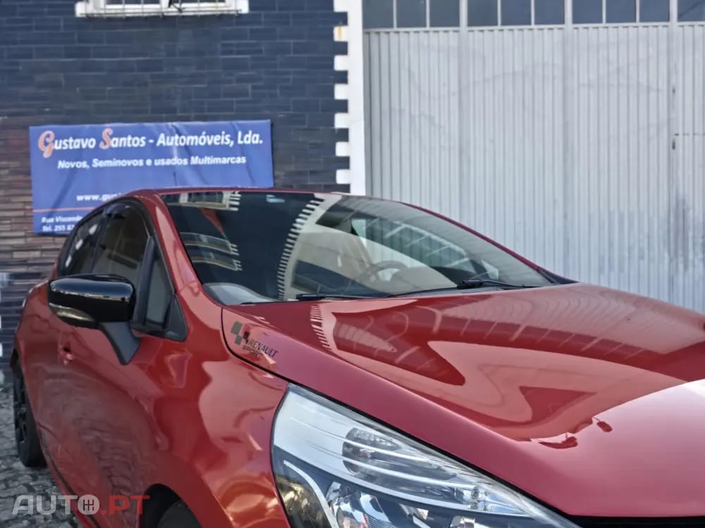 Renault Clio 1.6 T RS EDC