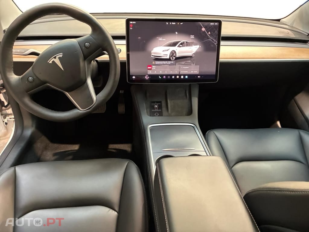 Tesla Model 3 Standard Range Plus RWD