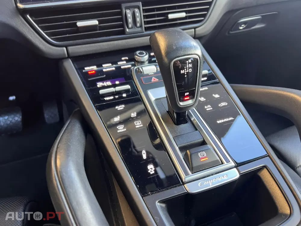 Porsche Cayenne E-Hybrid Tiptronic S