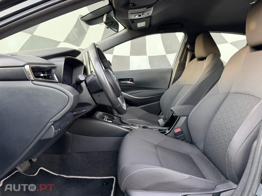 Toyota Corolla 1.8 Hybrid Comfort