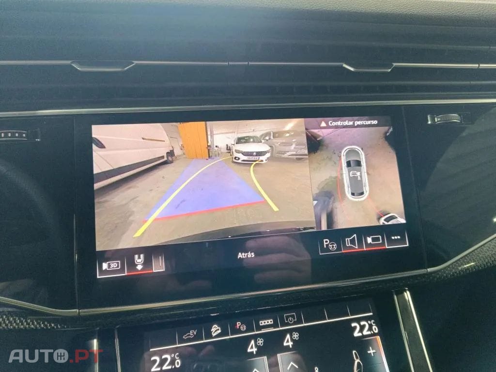 Audi Q8 60 TFSIe quattro S line Tiptronic