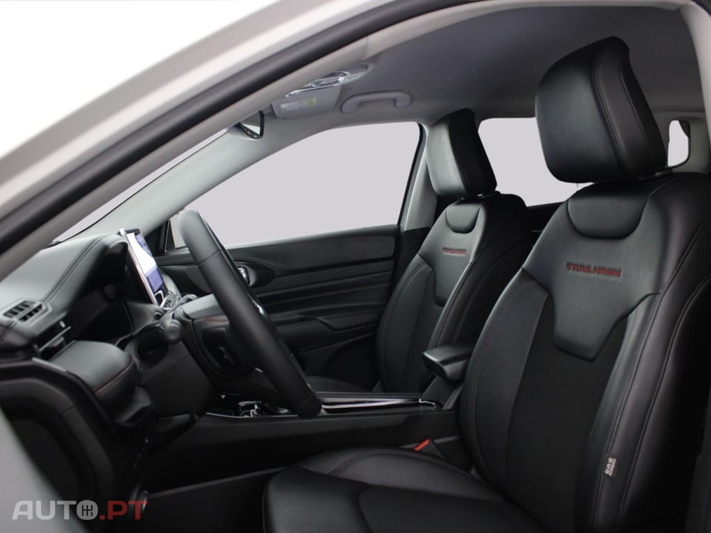 Jeep Compass 1.3 PLUG IN HYBRID 4X4 TRAILHAWK I.V.A DEDUTÍVEL