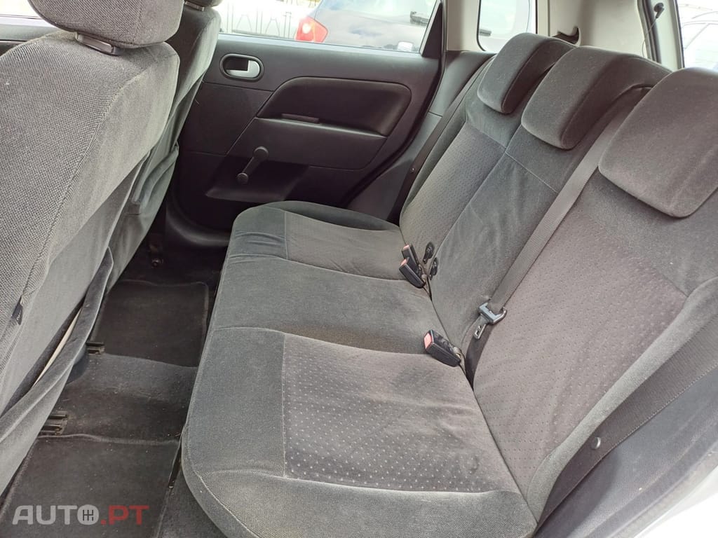 Ford Fiesta 1.25 Ghia