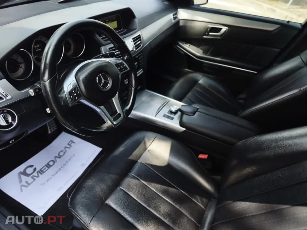 Mercedes-Benz E 220 CDI DPF BlueEFFICIENCY 7G-TRONIC Avantgarde