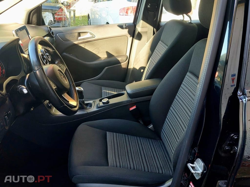 Mercedes-Benz B 180 d Urban