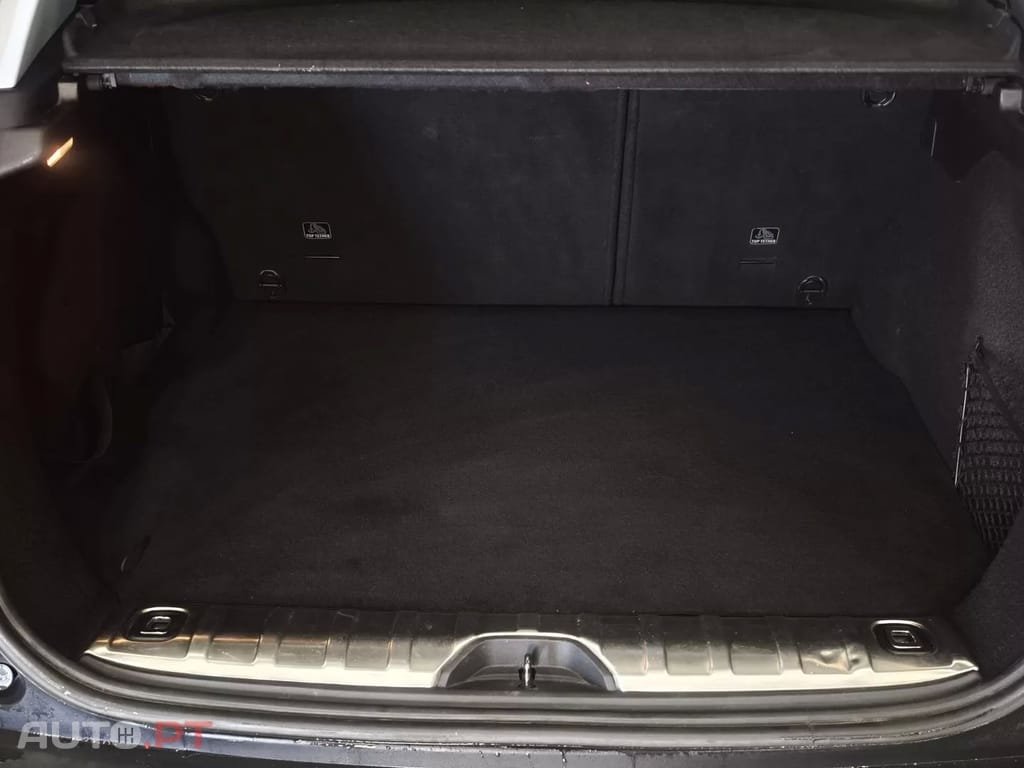 Peugeot 2008 PureTech 110 Stop&Start EAT6 Allure