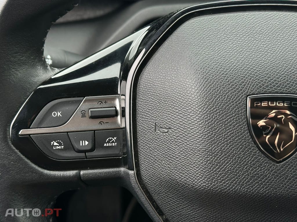 Peugeot 308 1.5 BlueHDi Allure Pack