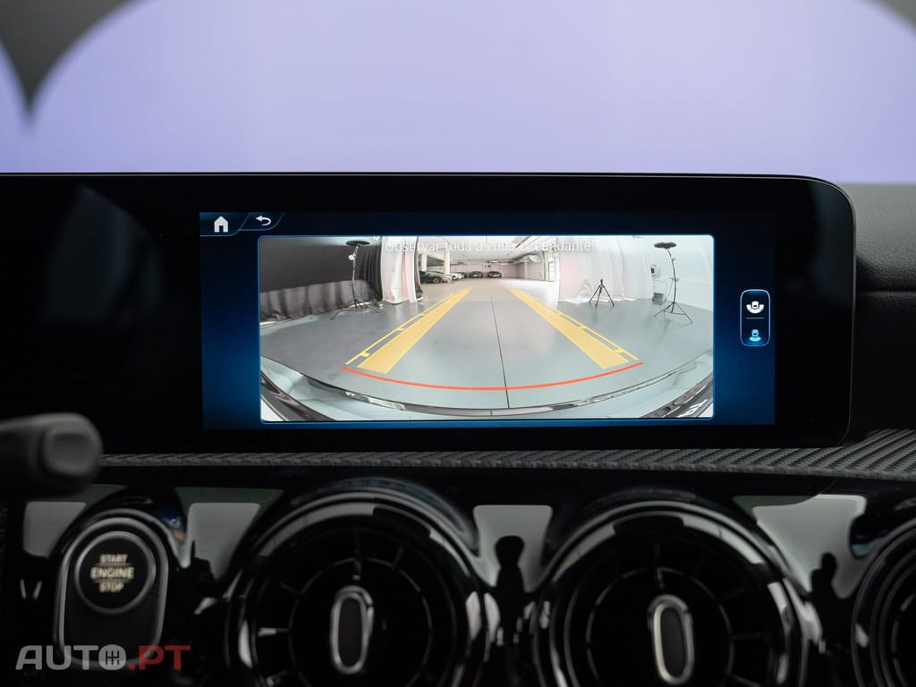 Mercedes-Benz A 250 e