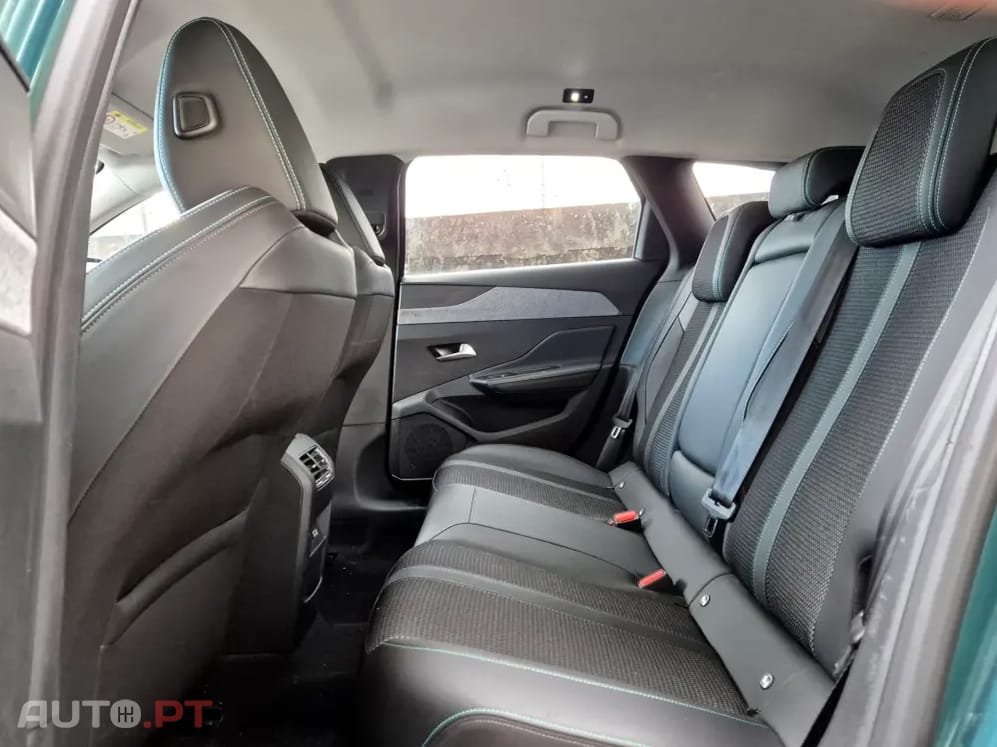 Peugeot 308 SW BlueHDi 130 EAT8 Allure