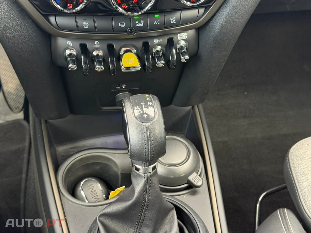 MINI Countryman Cooper SE ALL4 Untamed Edition Auto