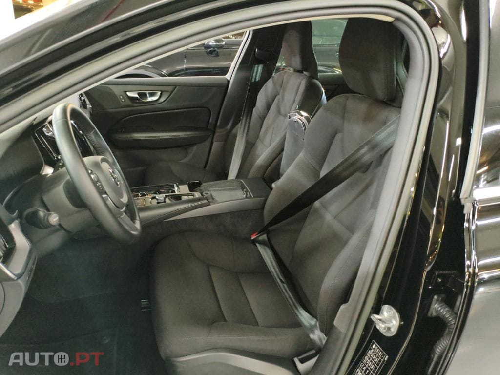 Volvo V60 2.0 T6 AWD TE Inscription Expression
