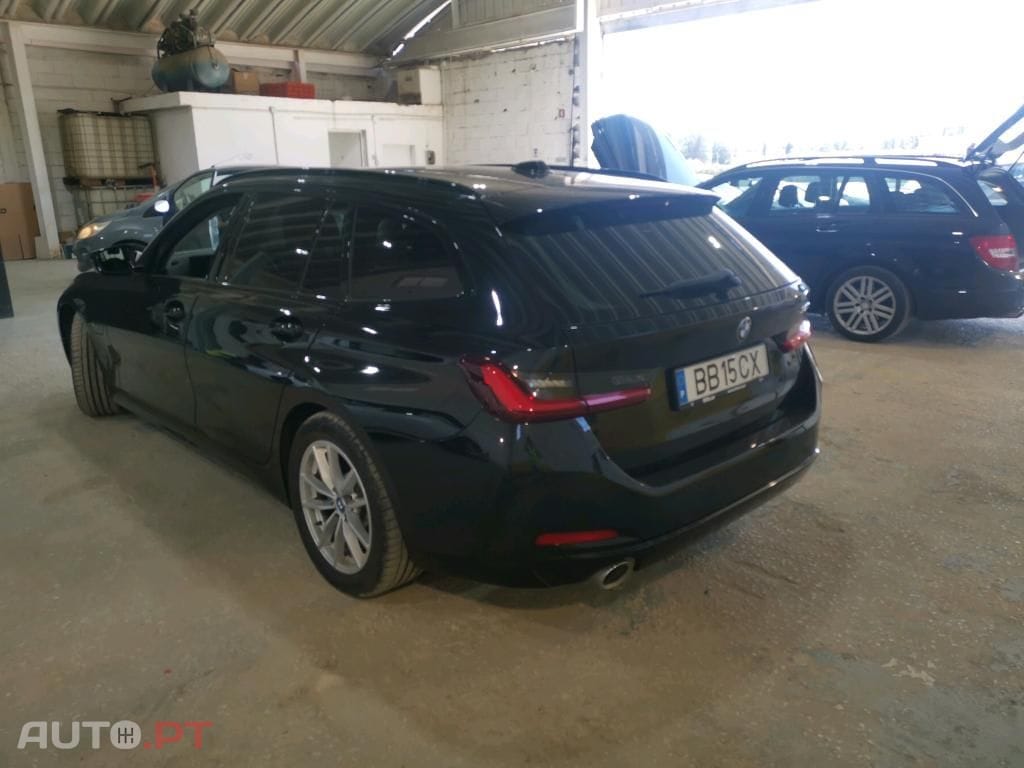 BMW 320 e Auto