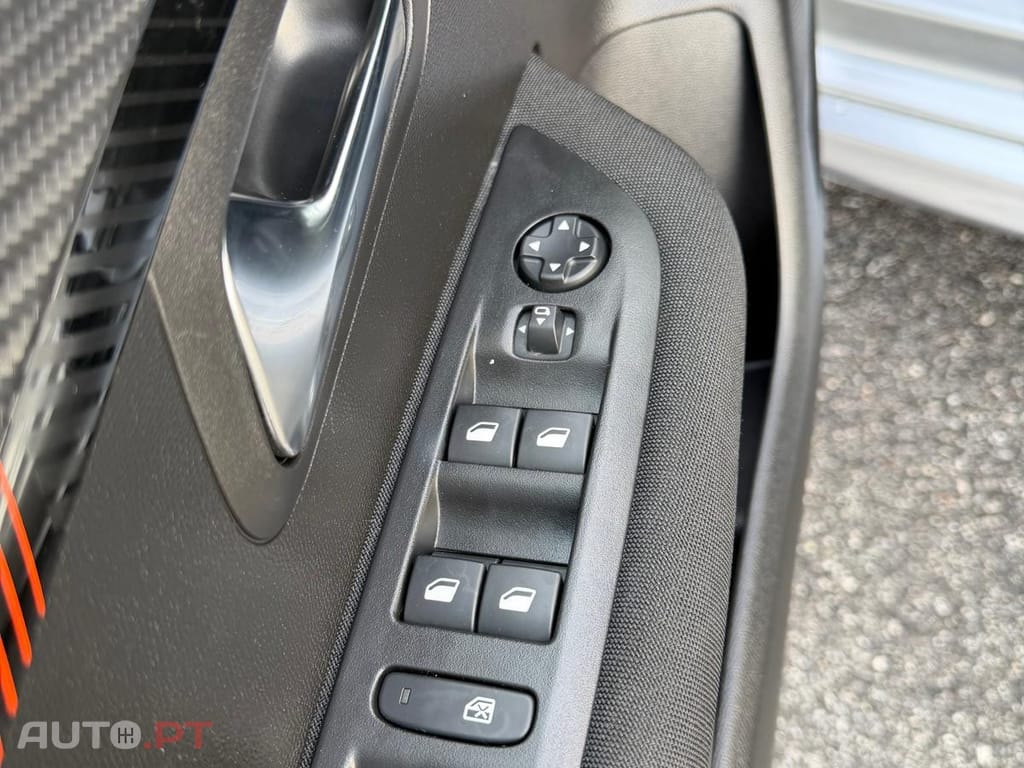 Peugeot 208 1.2 PureTech Allure