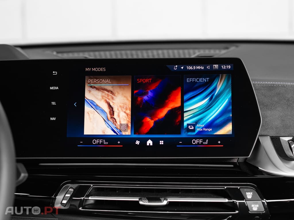 BMW iX2 xDrive30 Pack Desportivo M Pro