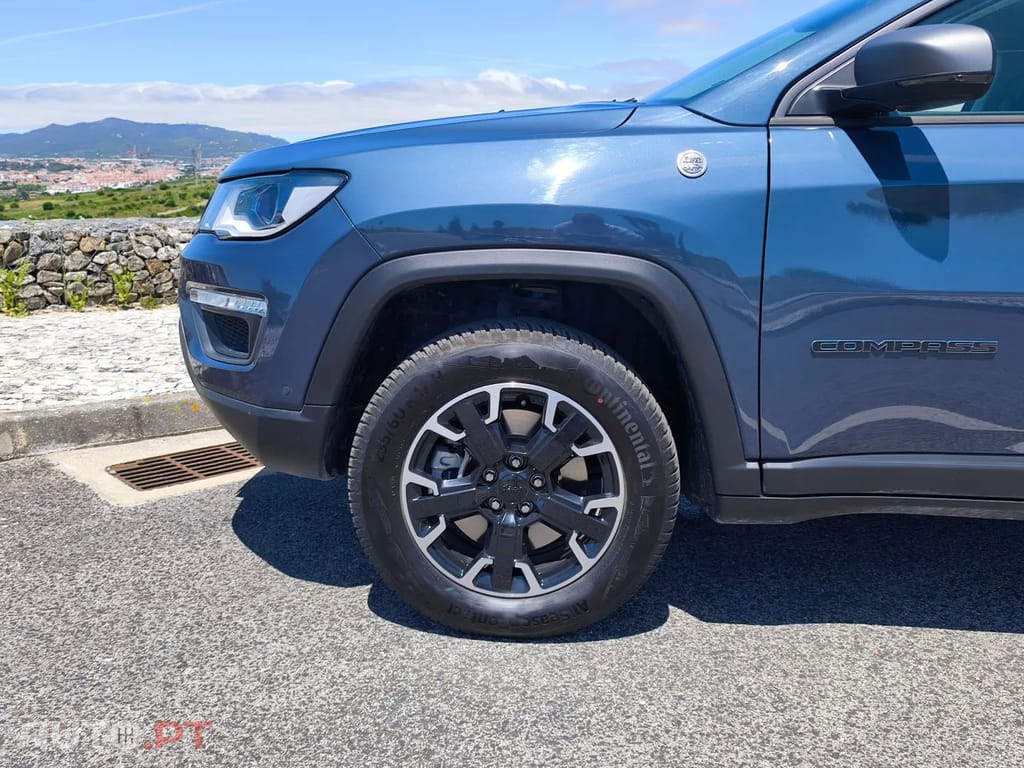 Jeep Compass 1.3 TG 4Xe Trailhawk