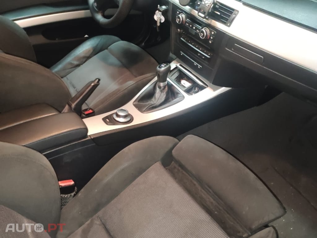 BMW 320 177 cv