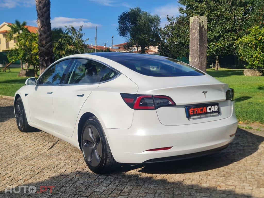 Tesla Model 3 Tração Traseira Premium