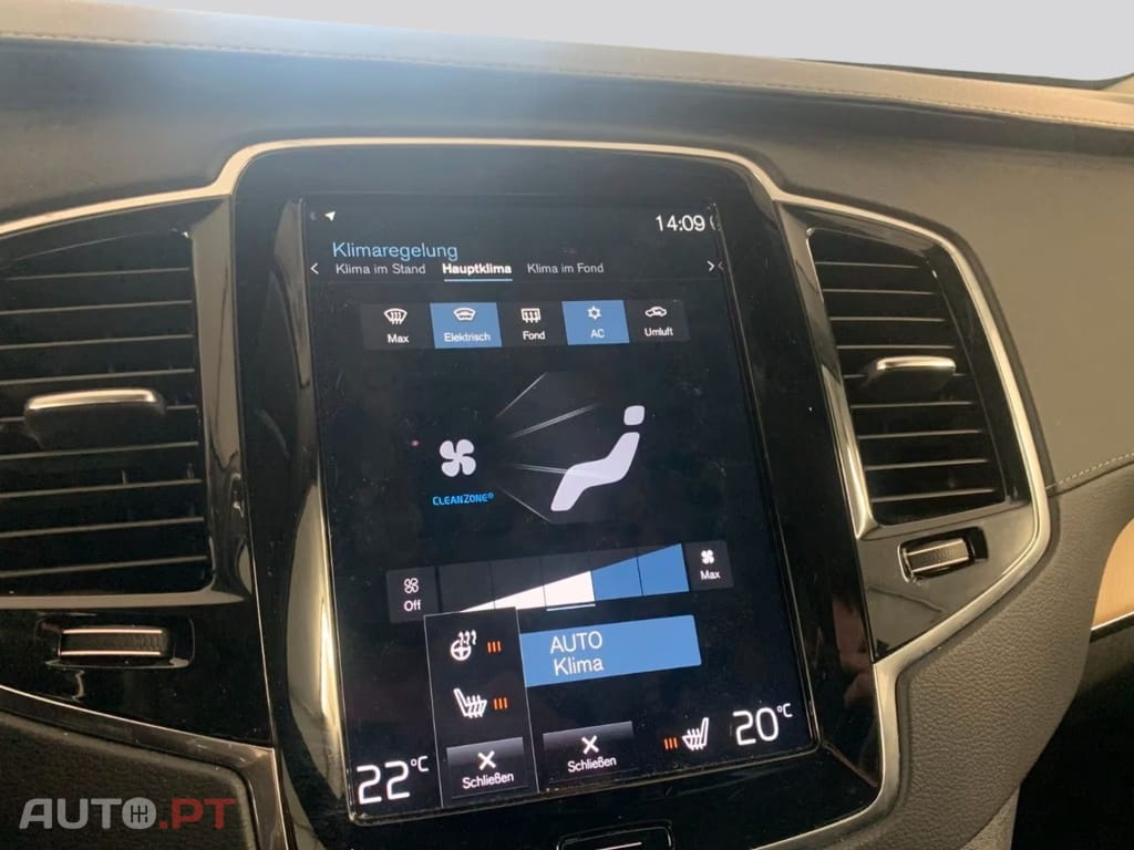 Volvo XC90 T8 Plus Bright Hybrid AWD