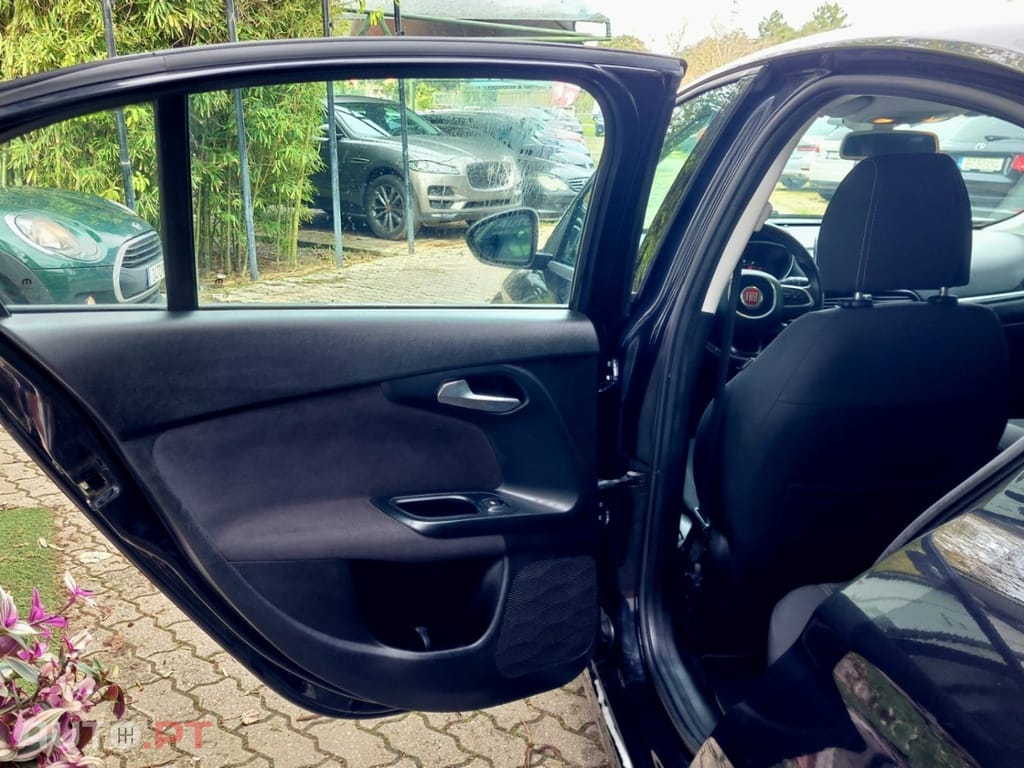 Fiat Tipo 1.3 M-Jet Lounge Tech J17