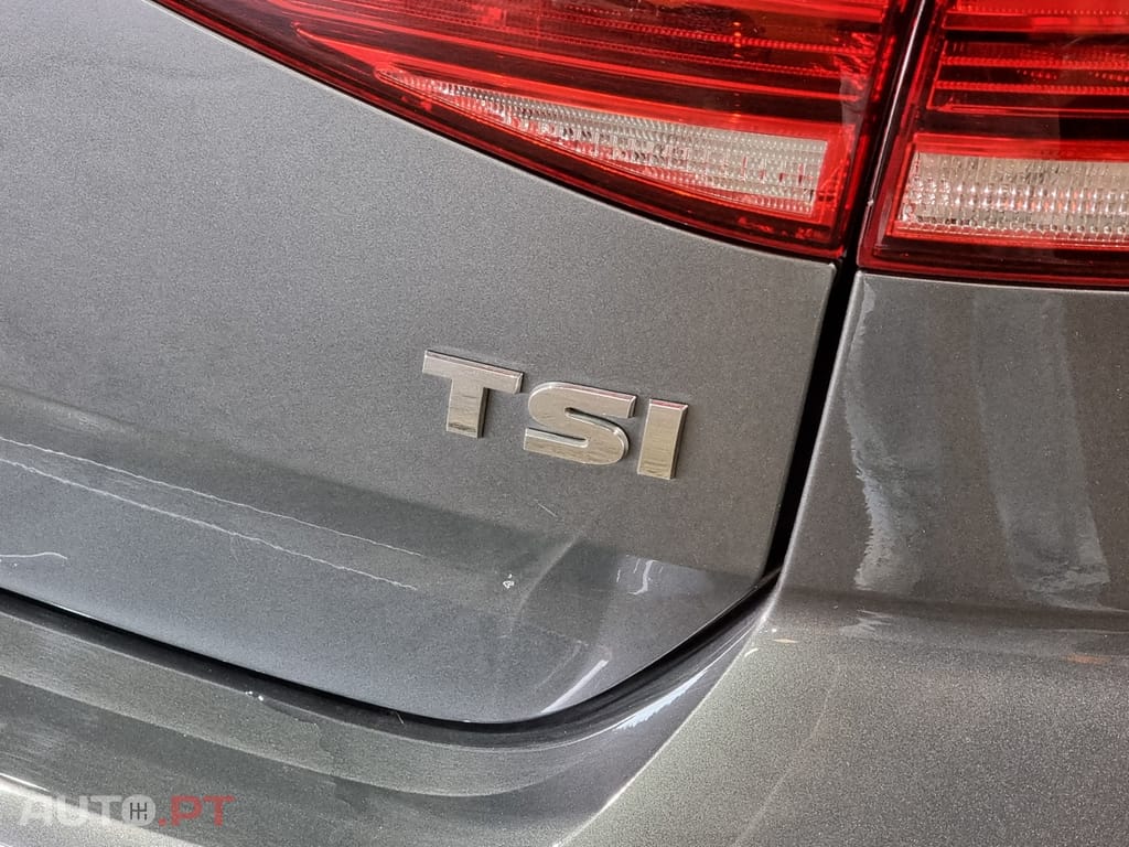 Volkswagen Golf 1.0 TSI Confortline
