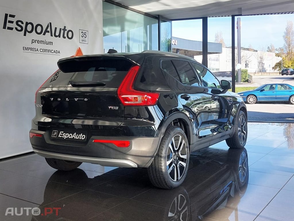 Volvo XC40 1.5 T5 PHEV Momentum Plus