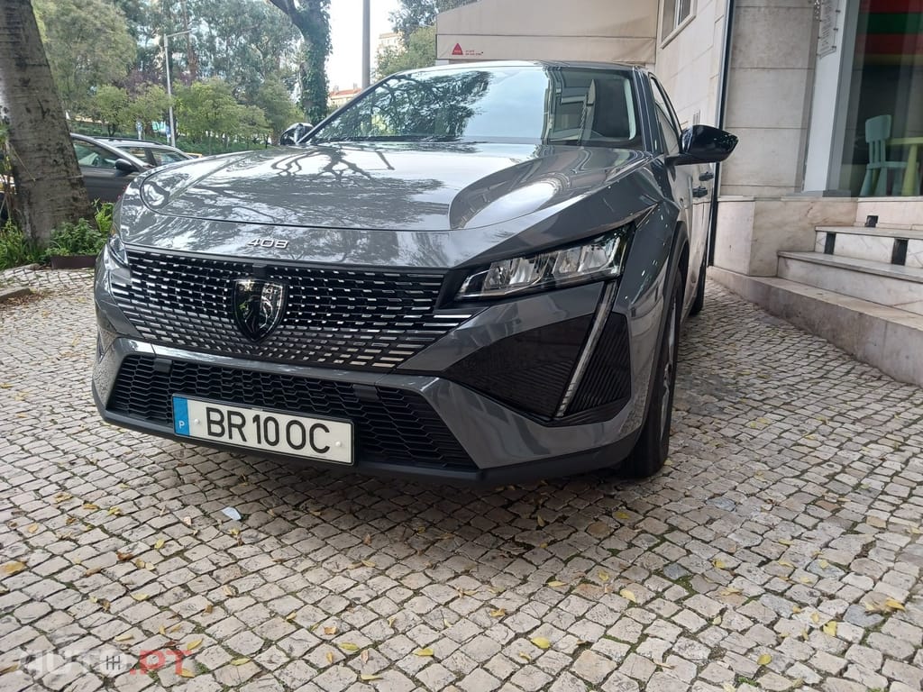 Peugeot 408 1.2 Hybrid Allure e-DCS6