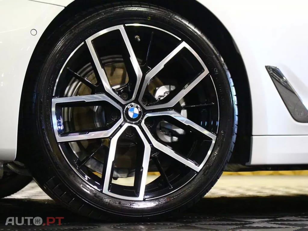 BMW 520 d Line Luxury Auto
