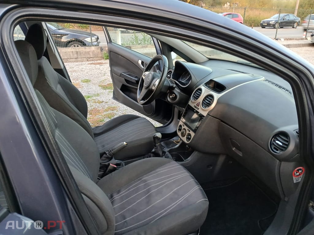 Opel Corsa 1.2