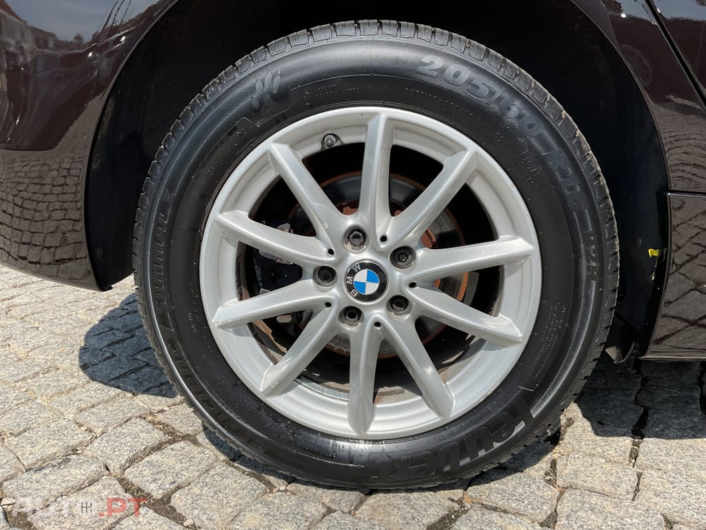 BMW 216 d