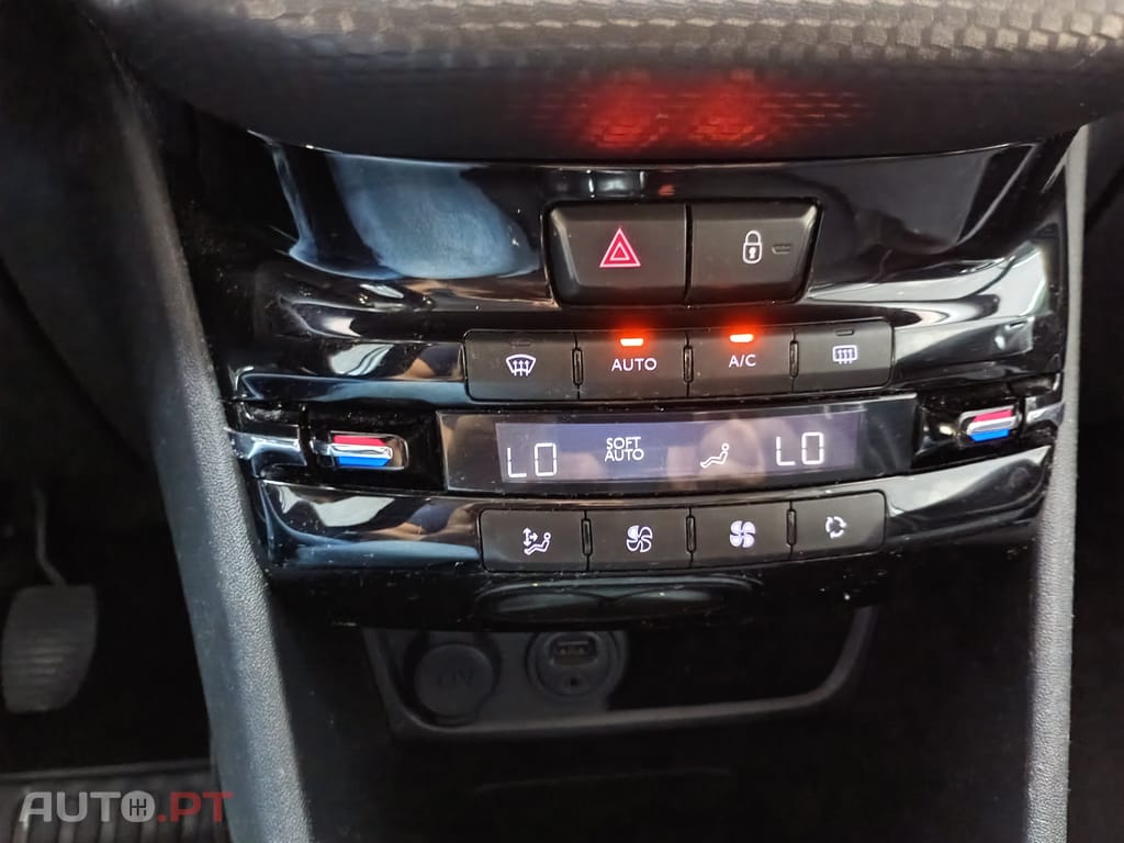 Peugeot 2008 1.2 VTI