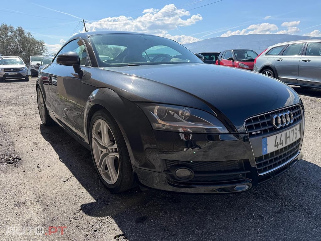 Audi TT 2.0 TDi quattro S-line