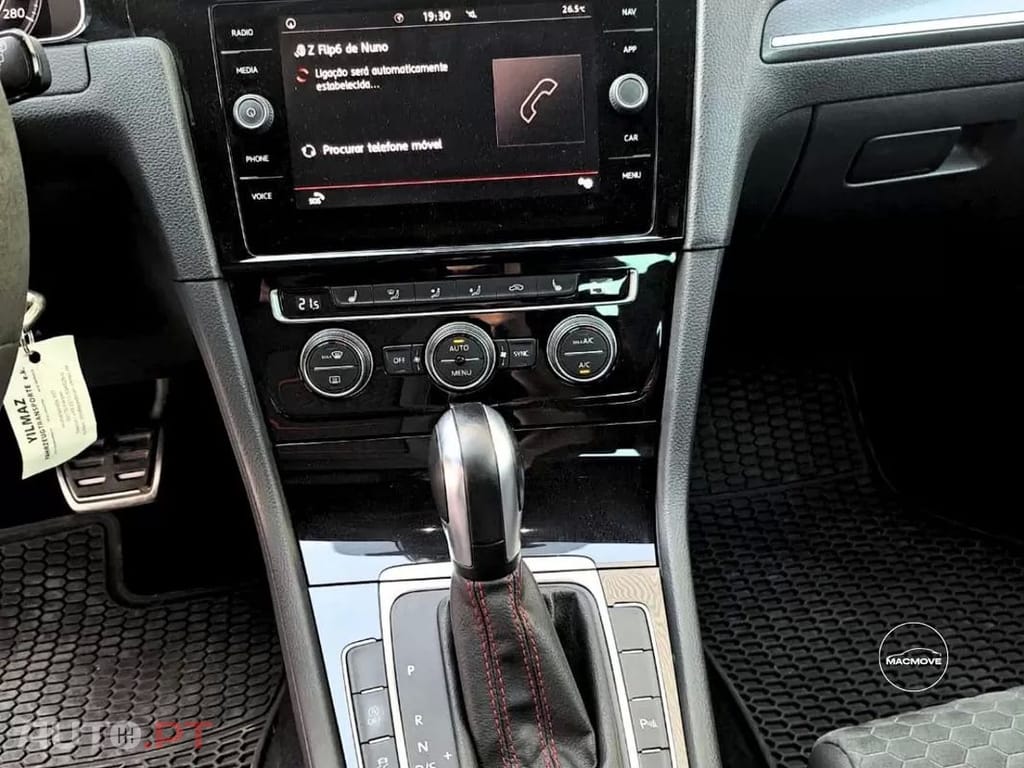 Volkswagen Golf 2.0 TSI GTI Performance