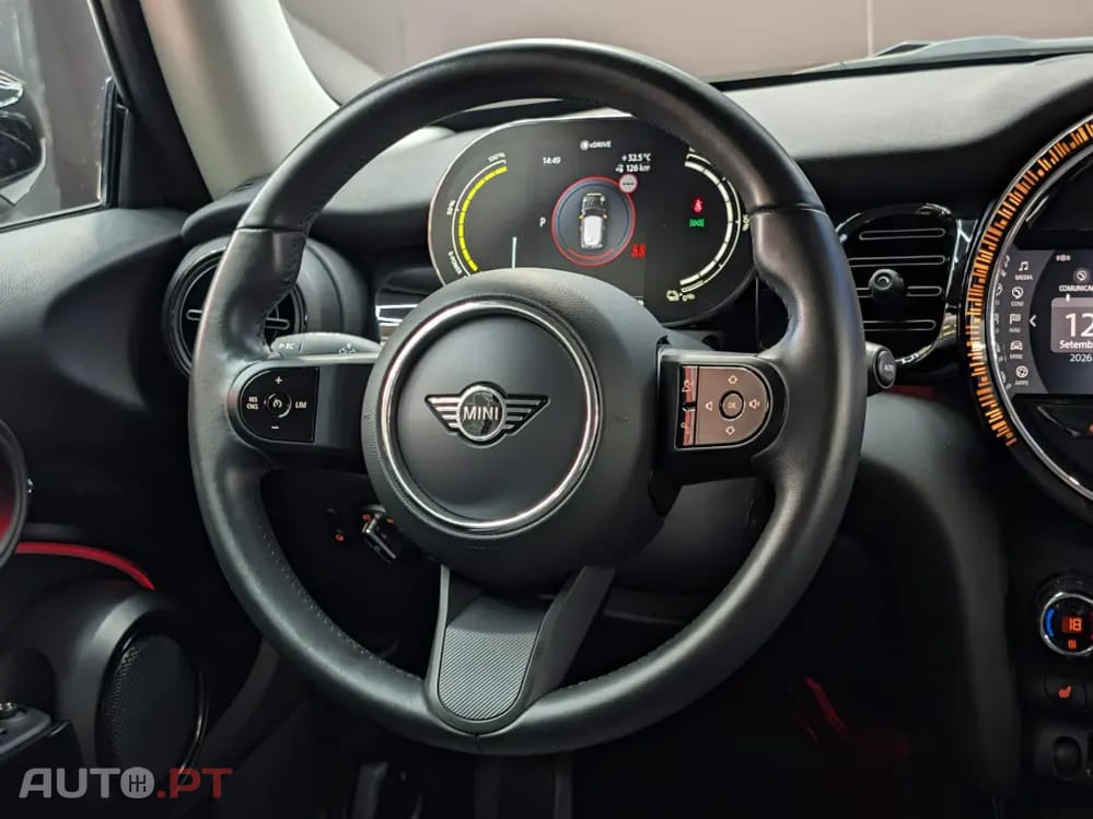 MINI Cooper Cooper SE