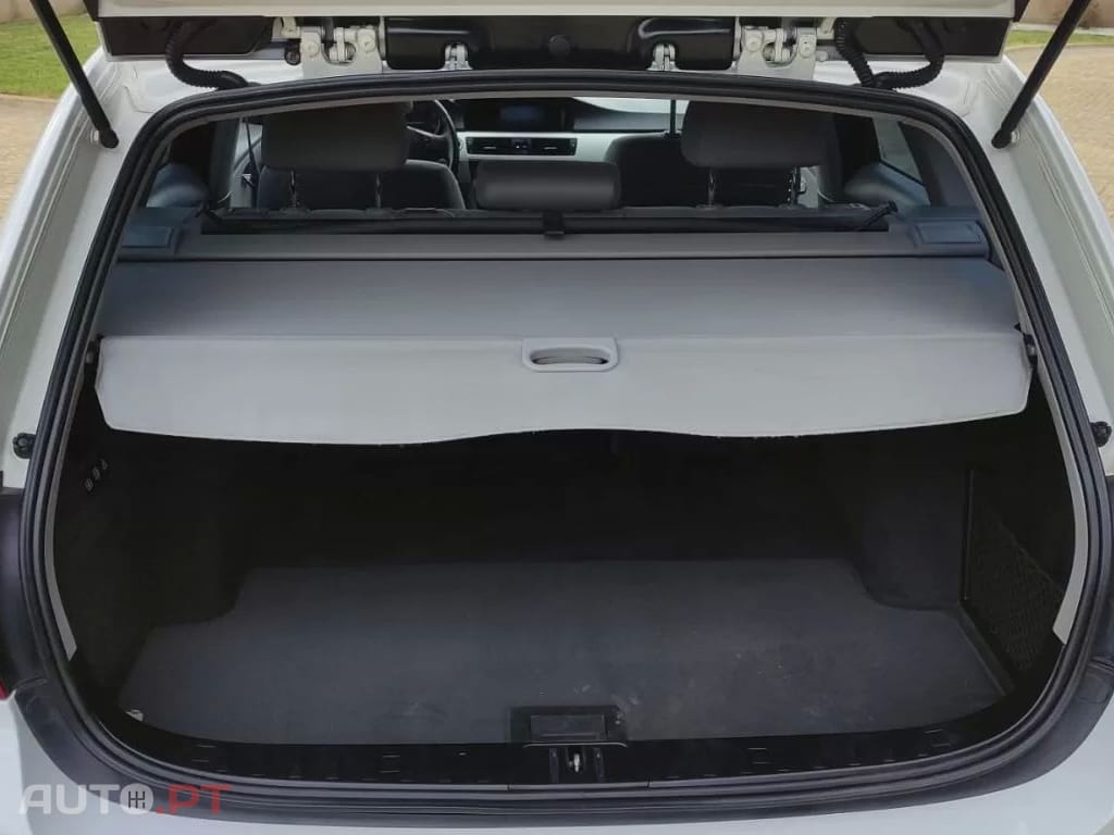 BMW 318 d Touring
