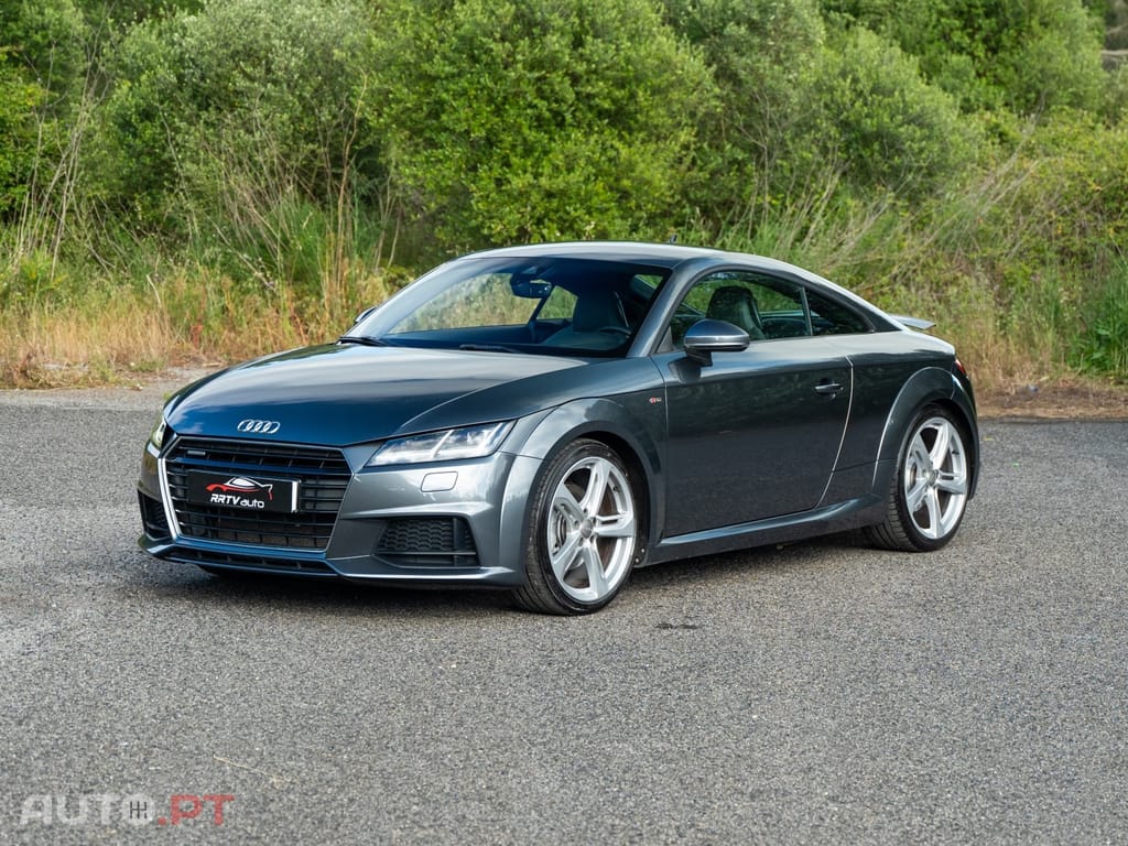 Audi TT 2.0 TFSI quattro S-line S tronic