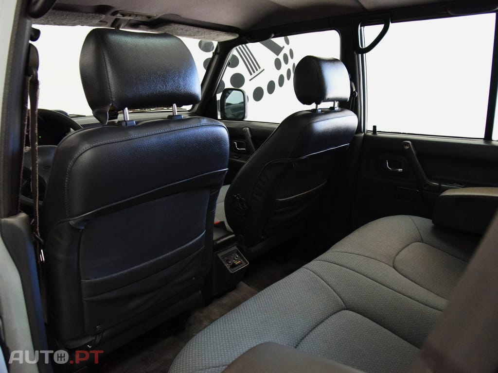 Mitsubishi Pajero 2.5TD GLX LONGO 7L