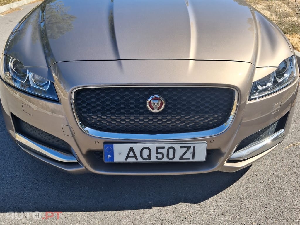 Jaguar XF 2.0 Prestige