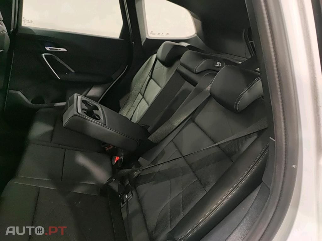 BMW X1 sDrive18d Pack Desportivo M