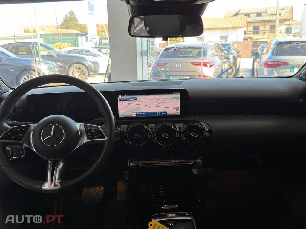 Mercedes-Benz A 250 e