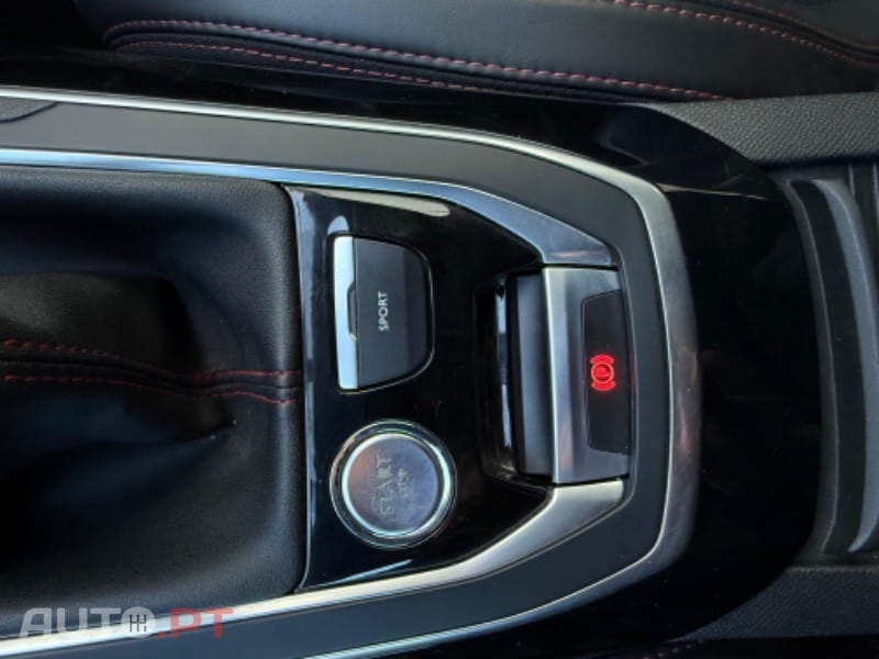 Peugeot 308 1.6 e-THP GTi