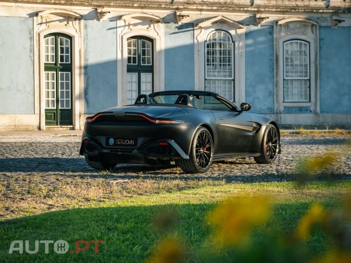 Aston Martin Vantage Roadster V8 F1 Edition