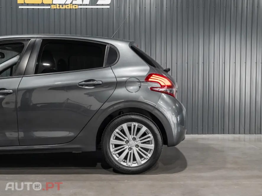 Peugeot 208 ND