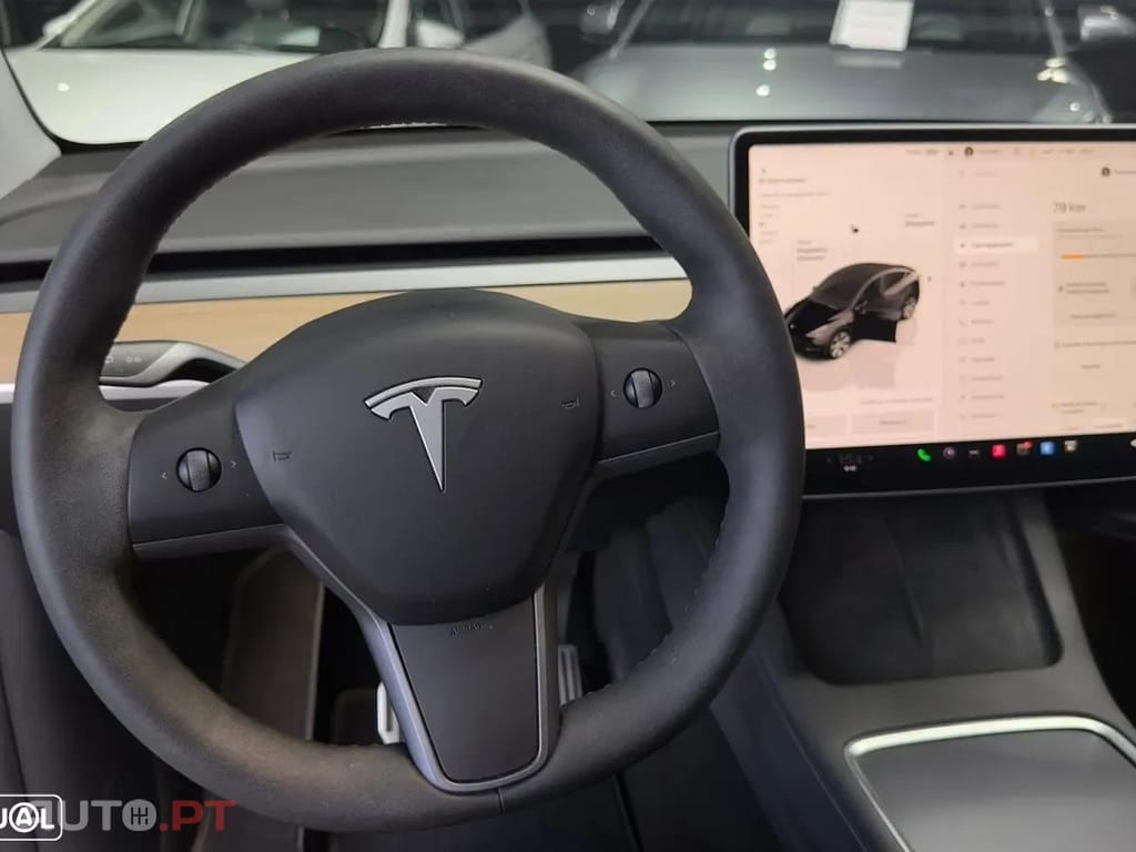 Tesla Model Y Long Range Dual Motor AWD