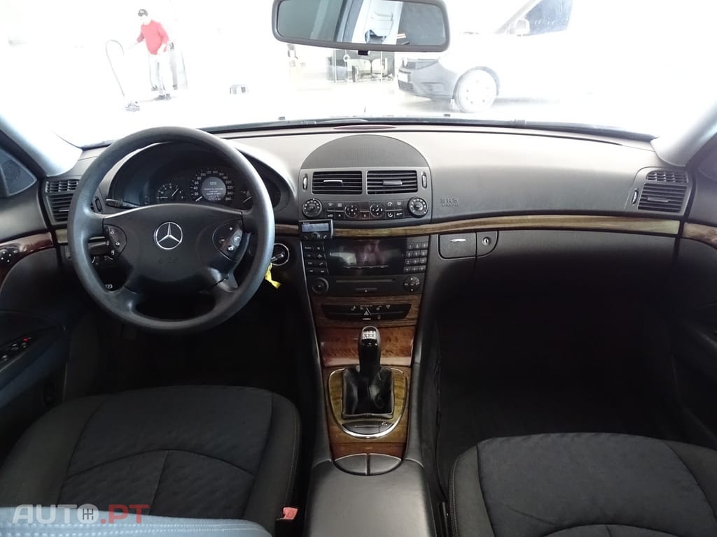 Mercedes-Benz E 220 CDI Avantgarde