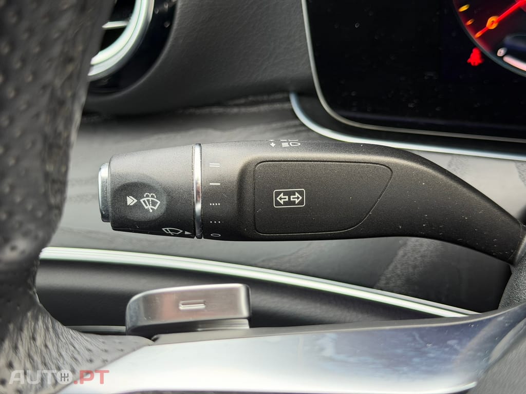 Mercedes-Benz E 300 de AMG Line