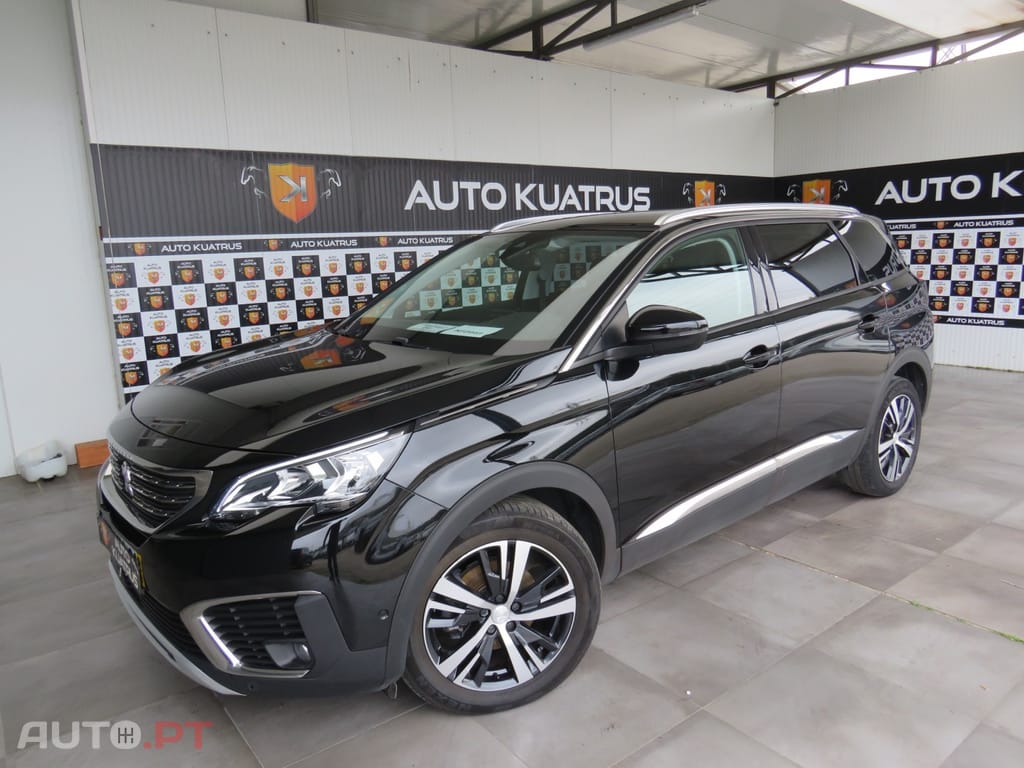 Peugeot 5008 1.5 BlueHDi Allure